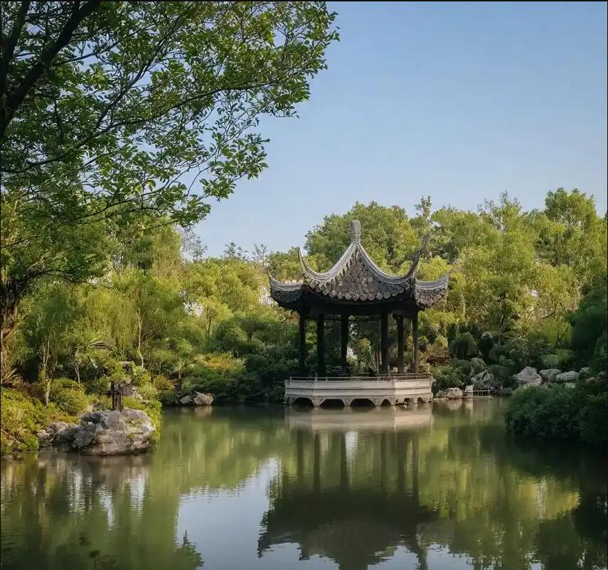 普陀区雨珍旅游有限公司